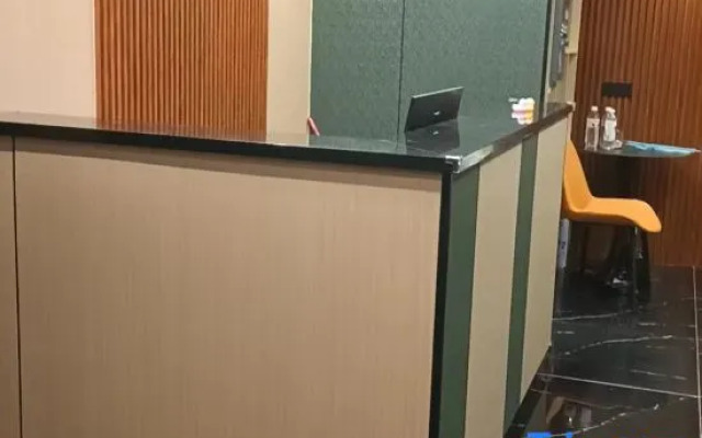 Shenzhen Chenwan Hotel (The Grand Theatre)