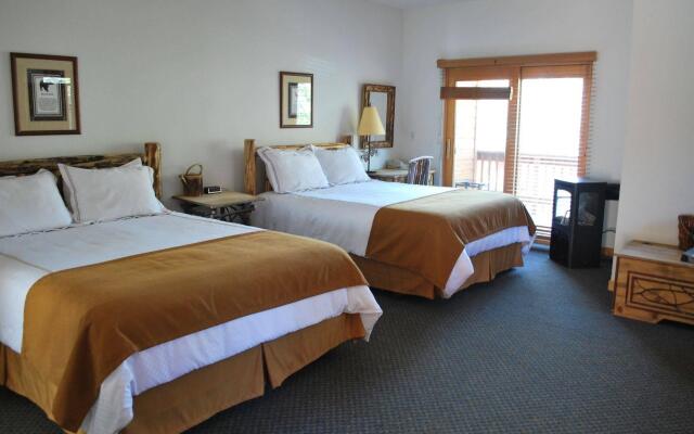 Double Eagle Resort & Spa