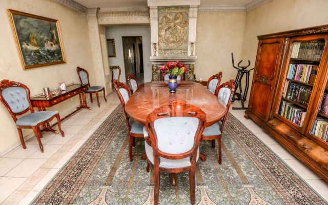 Columba Livia Guesthouse