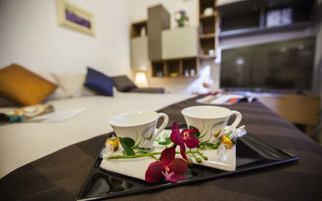 The Golden House Florence Suite