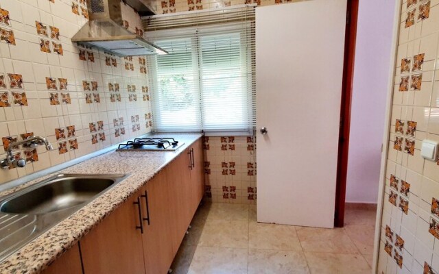 Granada Apartments