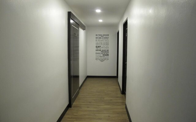 Hoppers Place Donmuang Room