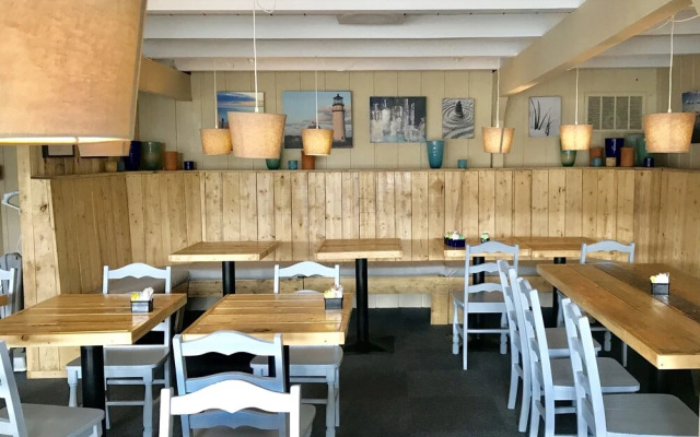 Top Mast Resort