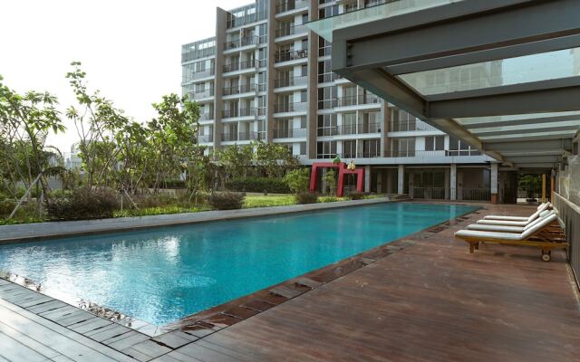 2BR Broad Lexington Residence near Pondok Indah