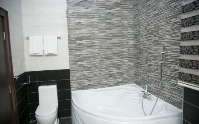 Consort Luxury Suites