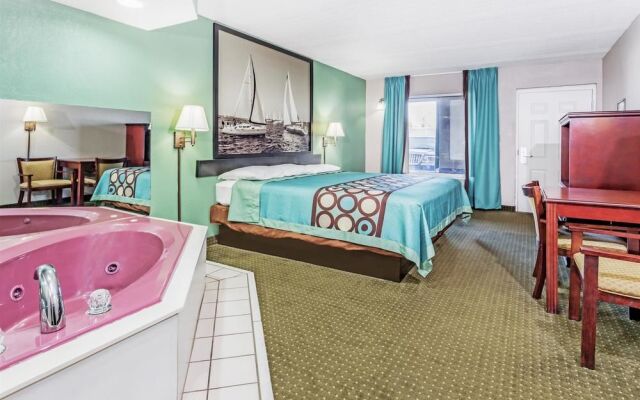 Super 8 By Wyndham Marianna