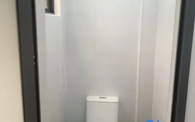 Meeting You Apartment (Luohu Port Branch)