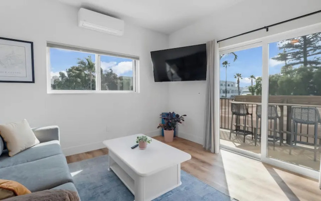 Rise Suites Oceanside