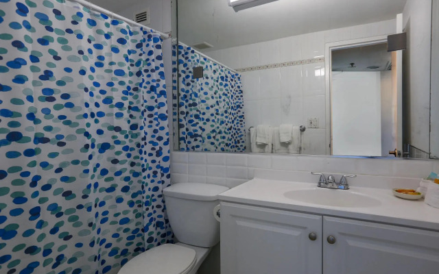 Castle Beach Suites by MiaRentals