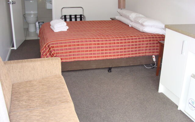 The Captains Motel