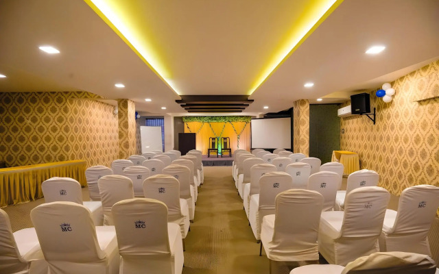 OYO 14759 Hotel President