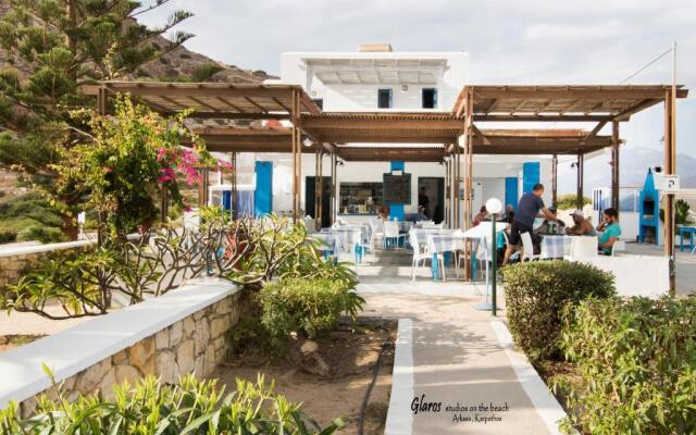 Glaros luxury studio on the Beach