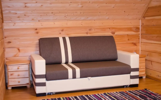 Загородный отель «Лесное озеро»