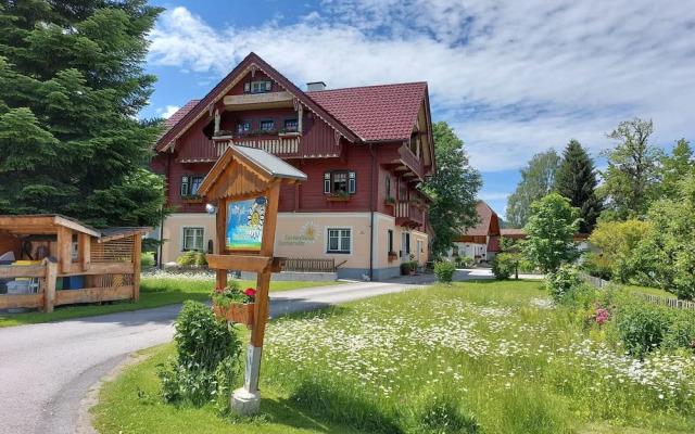 Renovated Holiday Home in the Mountains