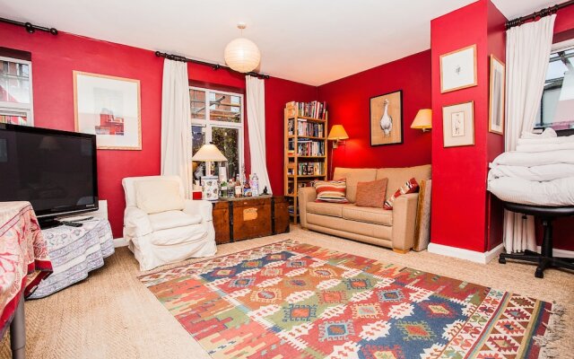 Gorgeous Spacious 3 Bed Apartment in Clapham