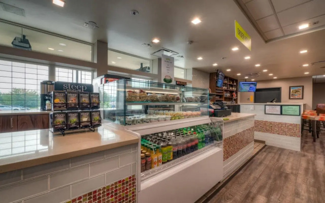 Holiday Inn Tacoma Mall by IHG