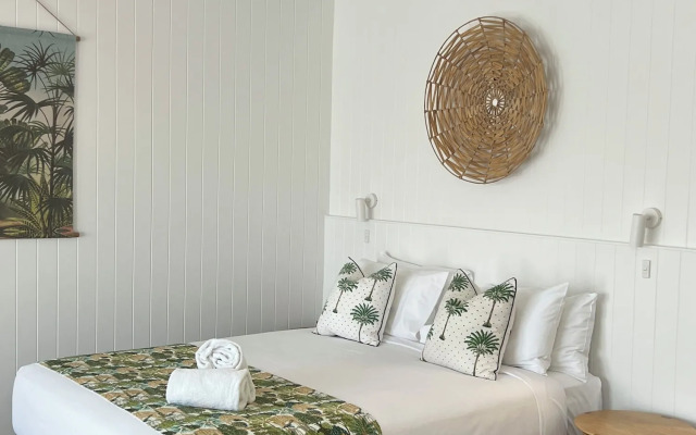 Mollymook Seascape Motel & Apartments