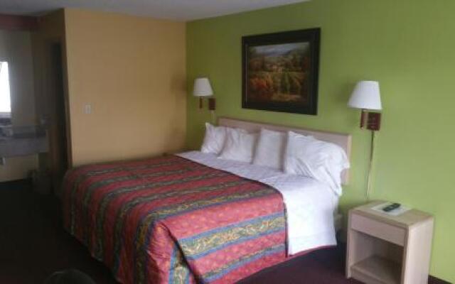 Economy Inn & Suites