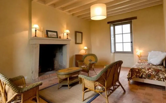 Gîte Bazouges-sur-le-Loir, 5 pièces, 8 personnes - FR-1-410-230
