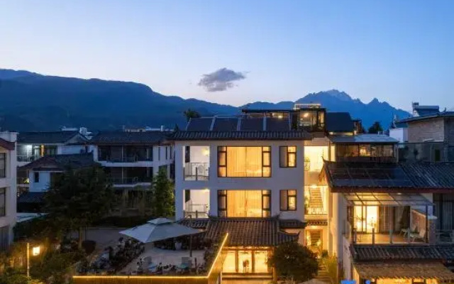 Chiliu Hidden Villa·Lijiang Huajing Beauty Hotel