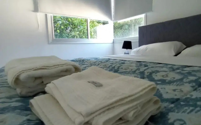 Hermoso departamento con piscina y estacionamiento