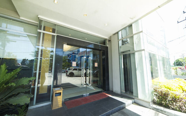 艾里班贾尔马辛贝姆鲁史巴鲁阿梅德亚尼 2 号酒店(Airy Pemurus Baru Ahmad Yani 2 Banjarmasin)