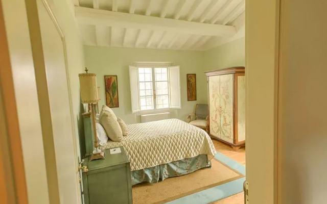 Villa Oliveto - Five Bedroom Home