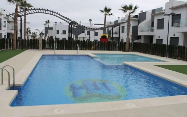 Lovely New Apartment With all Facilities