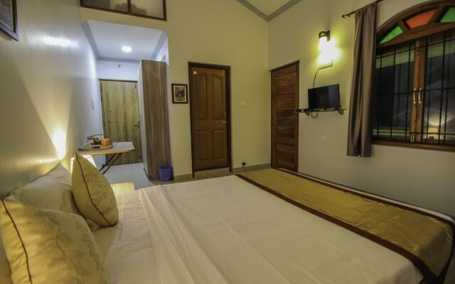 OYO 10723 Home Pool View Studio Colva