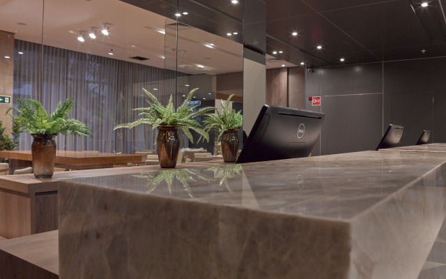 JL Hotel by Bourbon