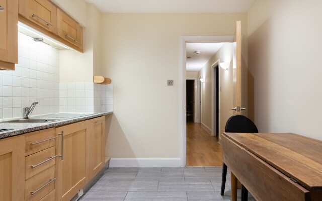 The Tower Bridge Escape - Modern & Bright 3BDR Apartment