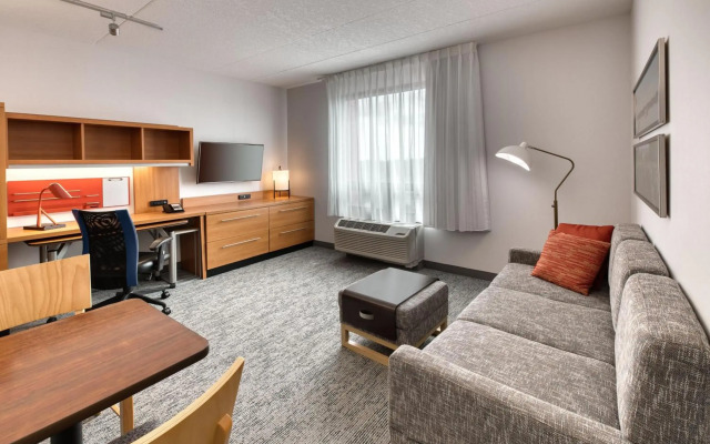 TownePlace Suites by Marriott Belleville