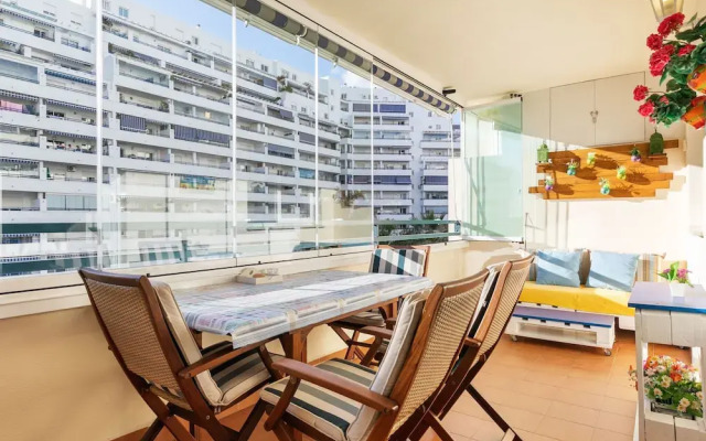 Pleasant Apartment in Marbella With Swimming Pool