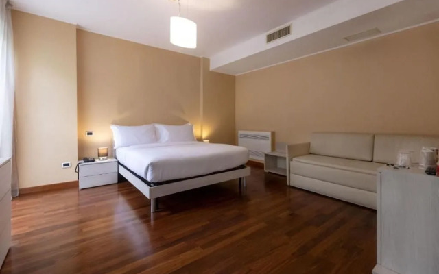 Gardone Palace Hotel