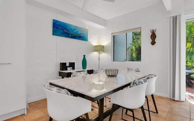 Little Cove Townhouse 12 Pandanus Street 14