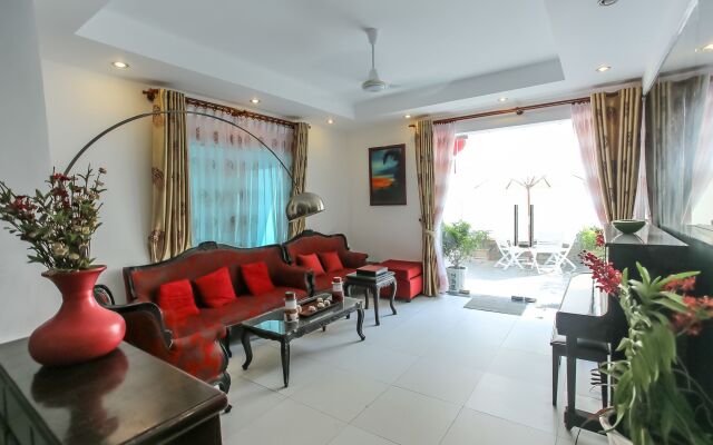 M-H 6 Serviced Apartments