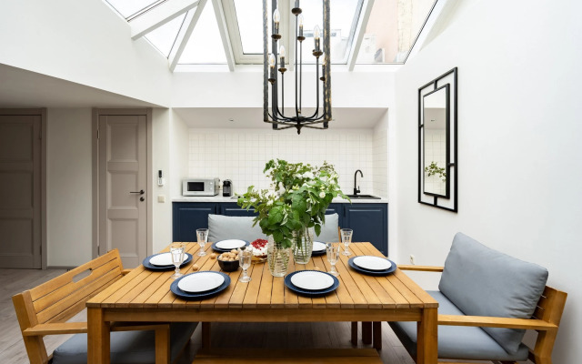 LetYourFlat Mansarda