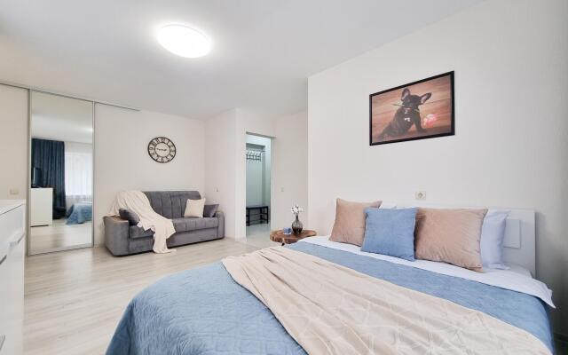 LovelyHome 39 (ЛавлиХоум 39) на улице Салтыкова-Щедрина 1