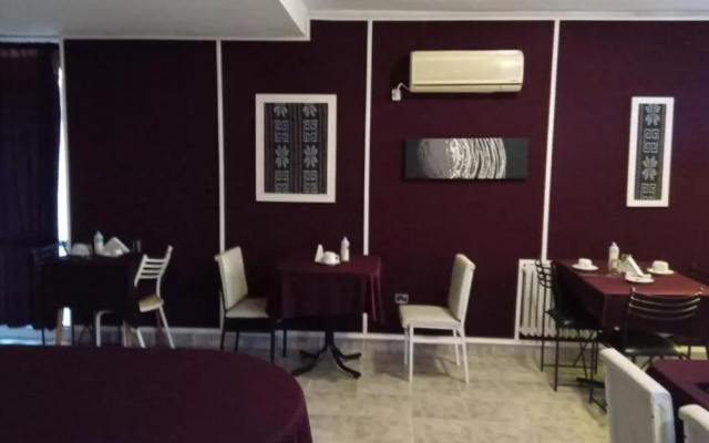 hotel cronos