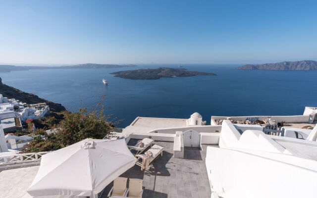Karpimo Horizon - Caldera View with private hot tub