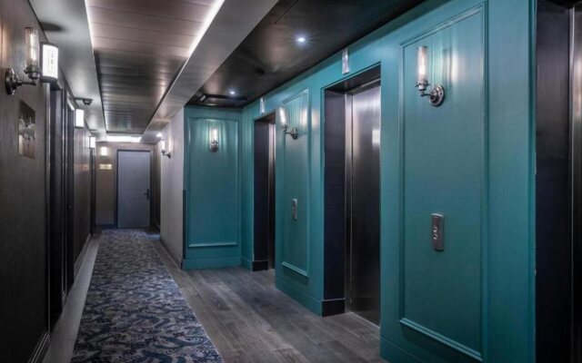 Clayton Hotel City of London