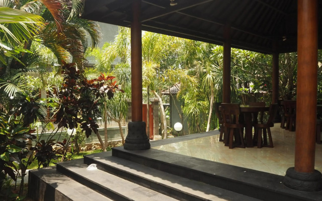 The Gecho Inn Country