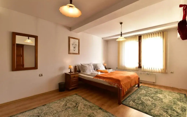 Hotel "Chalet Diana"