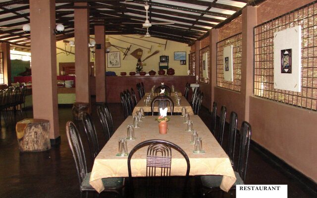 Safari Village Hotel