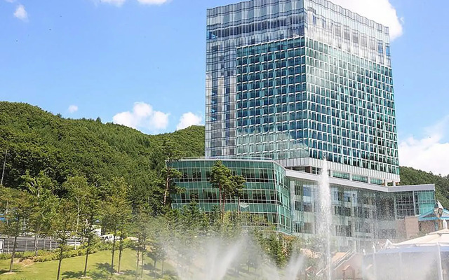 High1 Grand Hotel Convention Tower