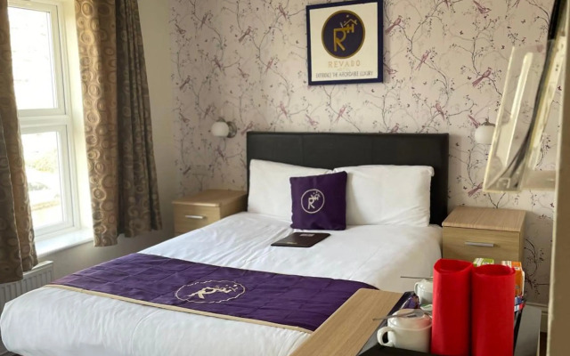 Revado Hotel