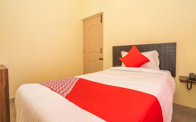 Shree Comforts By OYO Rooms