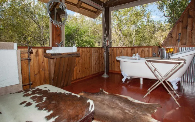 Ximongwe Safari Camp