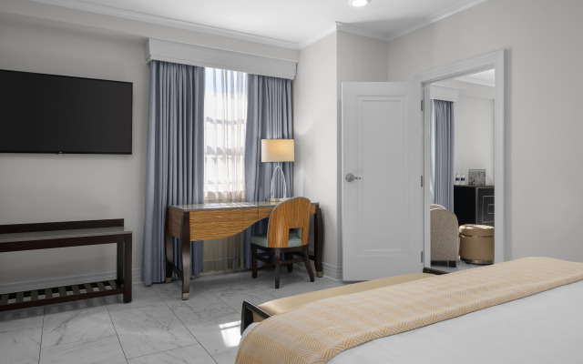 The Jung Hotel and Residences