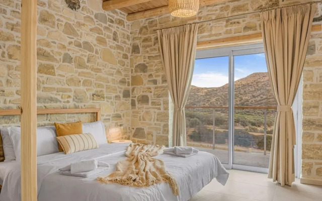 Villa Nala With Pool by Matala
